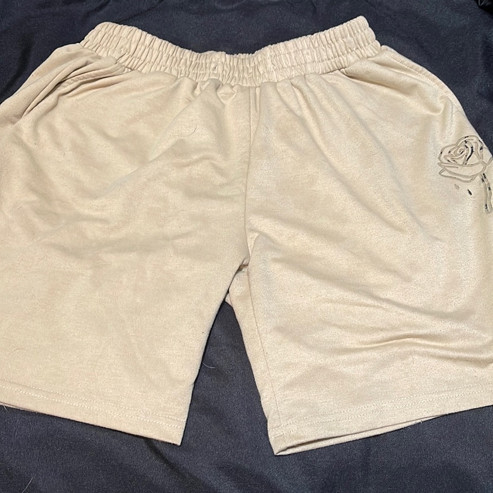 men’s shorts